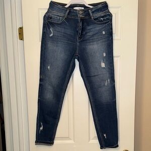 KanCan Dark Wash Distressed Cropped Jeans